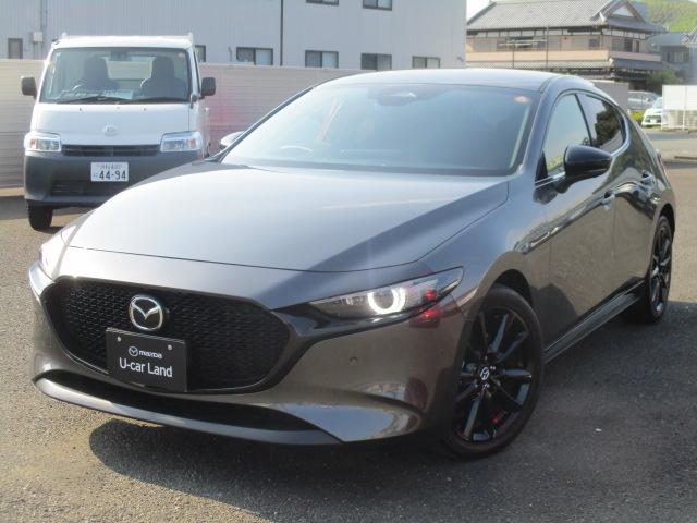 ＭＡＺＤＡ３ ＸＤ　ＤｒｉｖｅＥｄｉｔｉｏｎ　ナビＳＤ　ＡｐｐｌｅＣａｒＰｌａｙ・ＡｎｄｒｏｉｄＡｕｔｏ　３６０°ビューモニター　衝突軽減ブレーキ　レーンキープ・アシスト・システム　レーダークルーズコントロール　アダプティブＬＥＤヘッドライト　純正１８インチアルミ