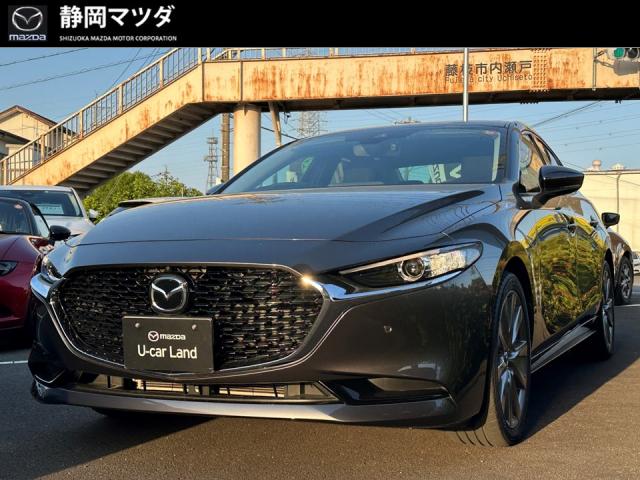 ＭＡＺＤＡ３ １５Ｓ ツーリング　ナビ　３６０°ビューモニター　ＥＴＣ車載器　純正２カメラドライブレコーダー　ＡｎｄｒｏｉｄＡｕｔｏ　ＡｐｐｌｅＣａｒＰｌａｙ　衝突軽減ブレーキ　クルーズコントロール　ＣＤ　ＤＶＤ　１８インチアルミホイール