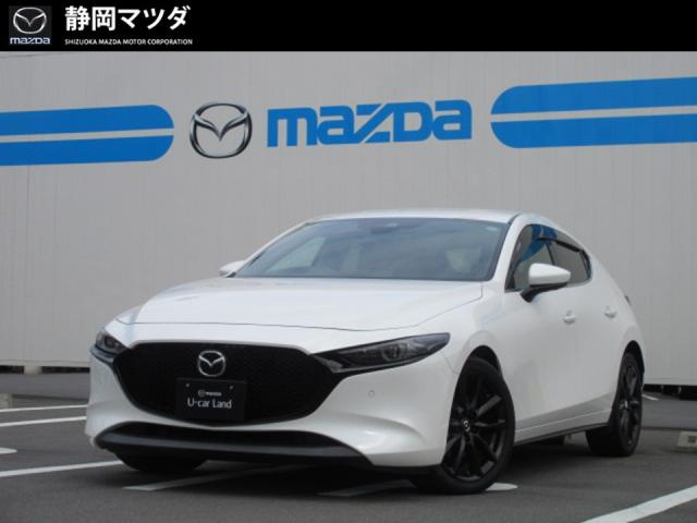 ＭＡＺＤＡ３ ファストバック １８ＸＤ Ｌ－ｐｋｇ　　　　　　　　　　　　　　　スマートキー　マツダコネクトナビＳＤカード　３６０°ビューモニター　ＢＯＳＥサウンドシステム　ＣＤ／ＤＶＤ／地デジチューナー　電動パワーシート／シートヒーター　