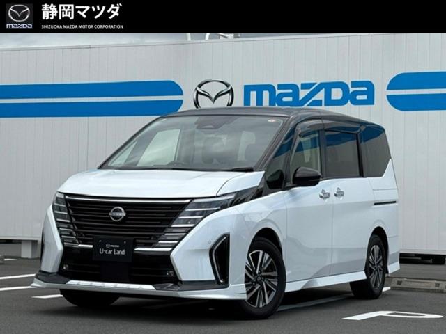 セレナ ｅ－パワー ハイウェイスター Ｖ 両側電動スライドドア　全方位モニター　ナビゲーションシステム　電動パーキングブレーキ　リアシートモニター　