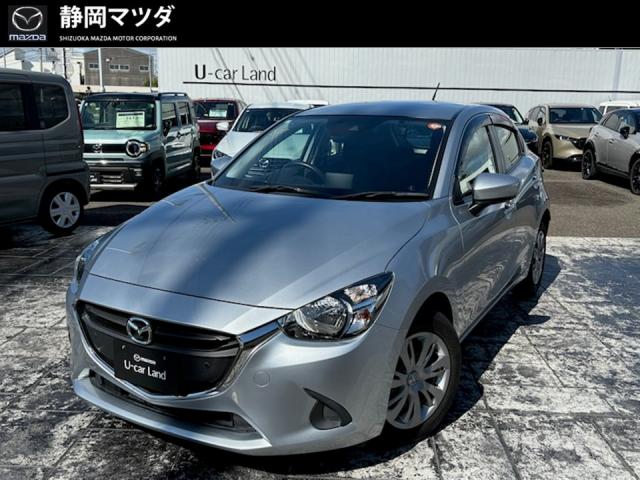 デミオ １５Ｃ　ＳＫＹＡＣＴＩＶ－Ｇ・マツダコネクト・ナビＳＤカード・バックモニター・ＵＳＢ端子・Ｂｌｕｅｔｏｏｔｈ・オートライト・レインセンサー付きオートワイパー