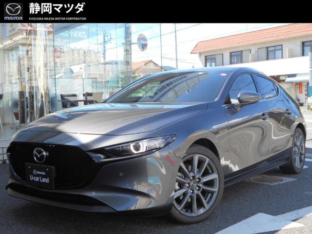 ＭＡＺＤＡ３ ＸＤバーガンディセレクション　６ＡＴ　衝突被害軽減ブレーキ　ペダル踏み間違い防止機能　交通標識認識システム　車線逸脱警報機能　ナビゲーション　３６０°ビューモニター　ＢＯＳＥサウンドスピーカー　ＬＥＤヘッドライト　１８インチアルミホイール