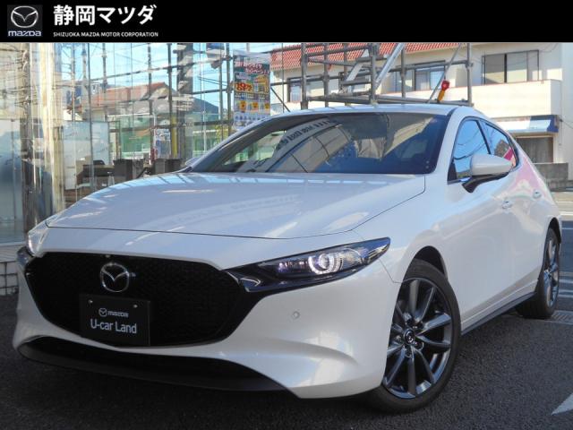 ＭＡＺＤＡ３ ＸＤツーリング　６ＡＴ　衝突被害軽減ブレーキ　交通標識認識システム　レーダークルーズコントロール　車線逸脱警報機能　ナビゲーション　３６０°ビューモニター　シートヒーター　ＬＥＤヘッドライト　１８インチアルミホイール