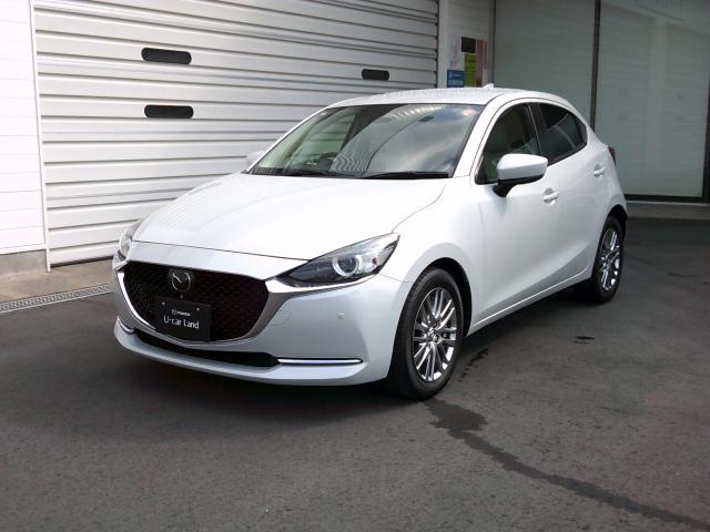 ＭＡＺＤＡ２ １５Ｓ ホワイトコンフォート   ６ＡＴ・マツダコネクト・ナビ・ＣＤ／ＤＶＤ／ＴＶ・シートヒーター・ハンドルヒーター・レーダークルーズ・パーキングセンサー・車線逸脱警報システム・横滑り防止・３６０度モニター