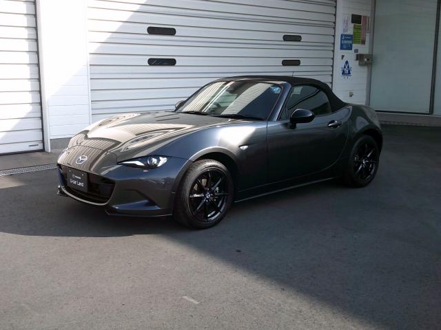 ロードスター Ｓスペシャルパッケージ　マツダコネクト・ナビＳＤ・Ａｐｐｌｅｃａｒｐｌａｙ・ＡｎｄｒｏｉｄＡｕｔｏ・Ｂｌｕｅｔｏｏｔｈ・アクティブＬＥＤヘッドライト・レーダークルーズコントロール・衝突低減ブレーキ・横滑り防止・リアパーキングセンサースマートキー