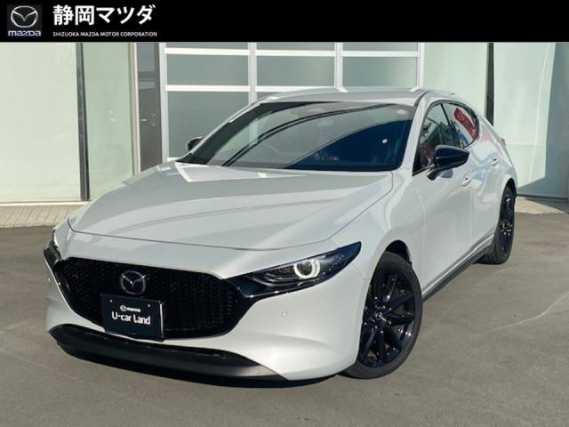 ＭＡＺＤＡ３ ＸＤドライブエディション　ＡＷＤ衝突被害軽減ブレーキ　交通標識認識システム　車線逸脱警報機能　レーダークルーズコントロール　ＡＴ誤発進抑制制御　ナビゲーション　３６０°ビューモニター　シートヒーター　電動シート　１８インチアルミホイール