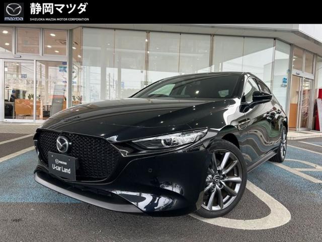 ＭＡＺＤＡ３ ファストバック １５Ｓ ＴＯＵＲＩＮＧ　レーダークルーズ　ナビＳＤ　ＥＴＣ　ドライブレコーダー　バックカメラ　衝突軽減ブレーキ