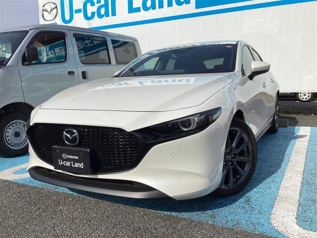 ＭＡＺＤＡ３ ＸＤツーリング　６ＡＴ　衝突被害軽減ブレーキ　交通標識認識システム　レーダークルーズコントロール　車線逸脱警報機能　ナビゲーション　３６０°ビューモニター　シートヒーター　ＬＥＤヘッドライト　１８インチアルミホイール