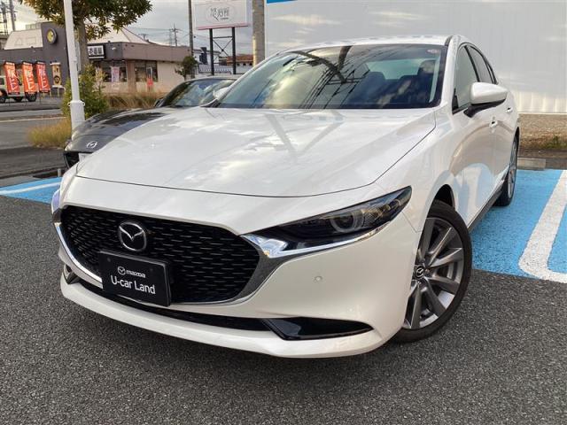ＭＡＺＤＡ３  ２０Ｓ ツーリング　３６０°ビューモニター　マツダコネクトＳＤナビ　車線逸脱警報システム　衝突被害軽減ブレーキ　ＬＥＤヘッドライト　レーダークルーズコントロール　オートエアコン　純正アルミホイール　